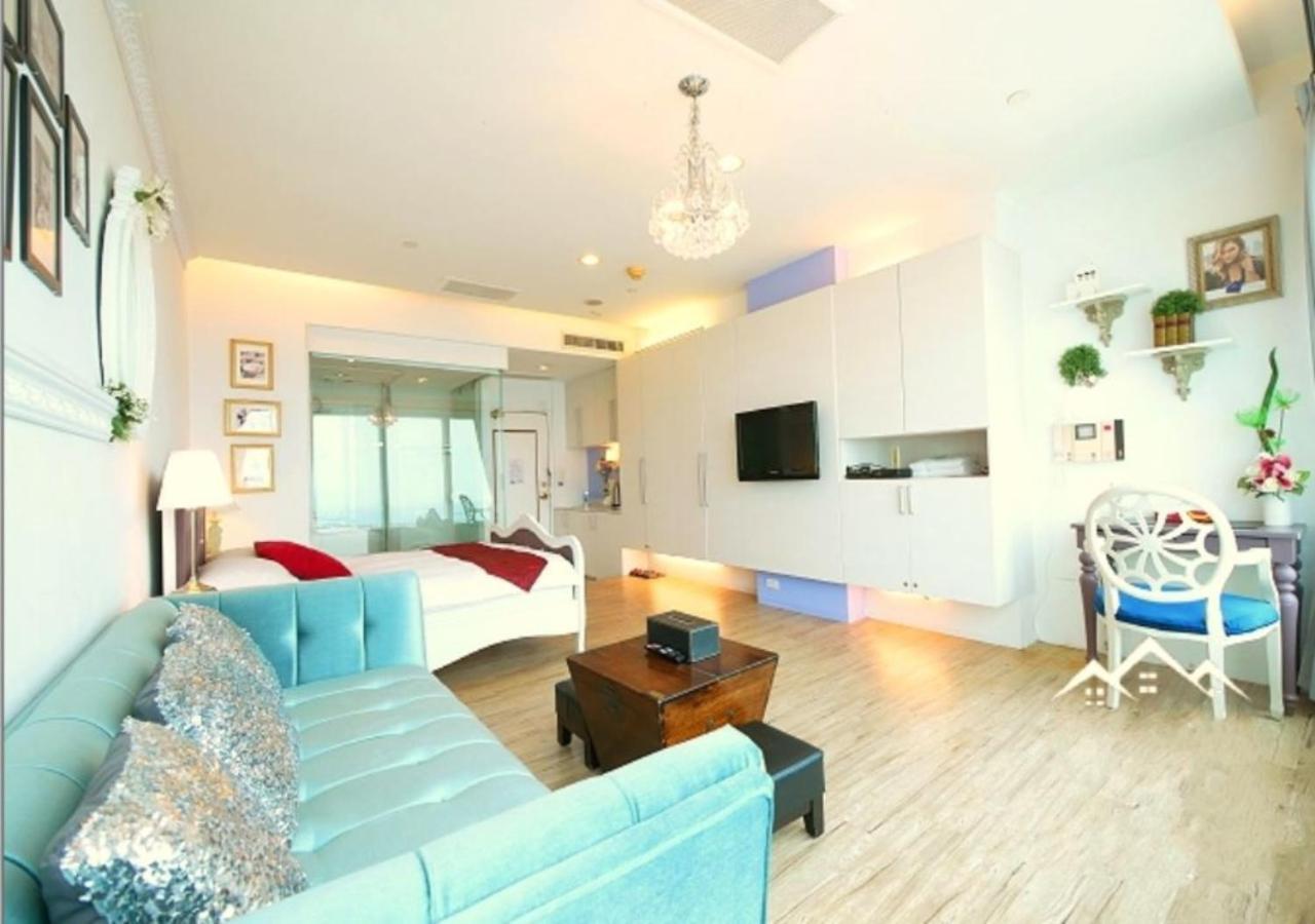 85 Cape Inn Kaohsiung Bagian luar foto